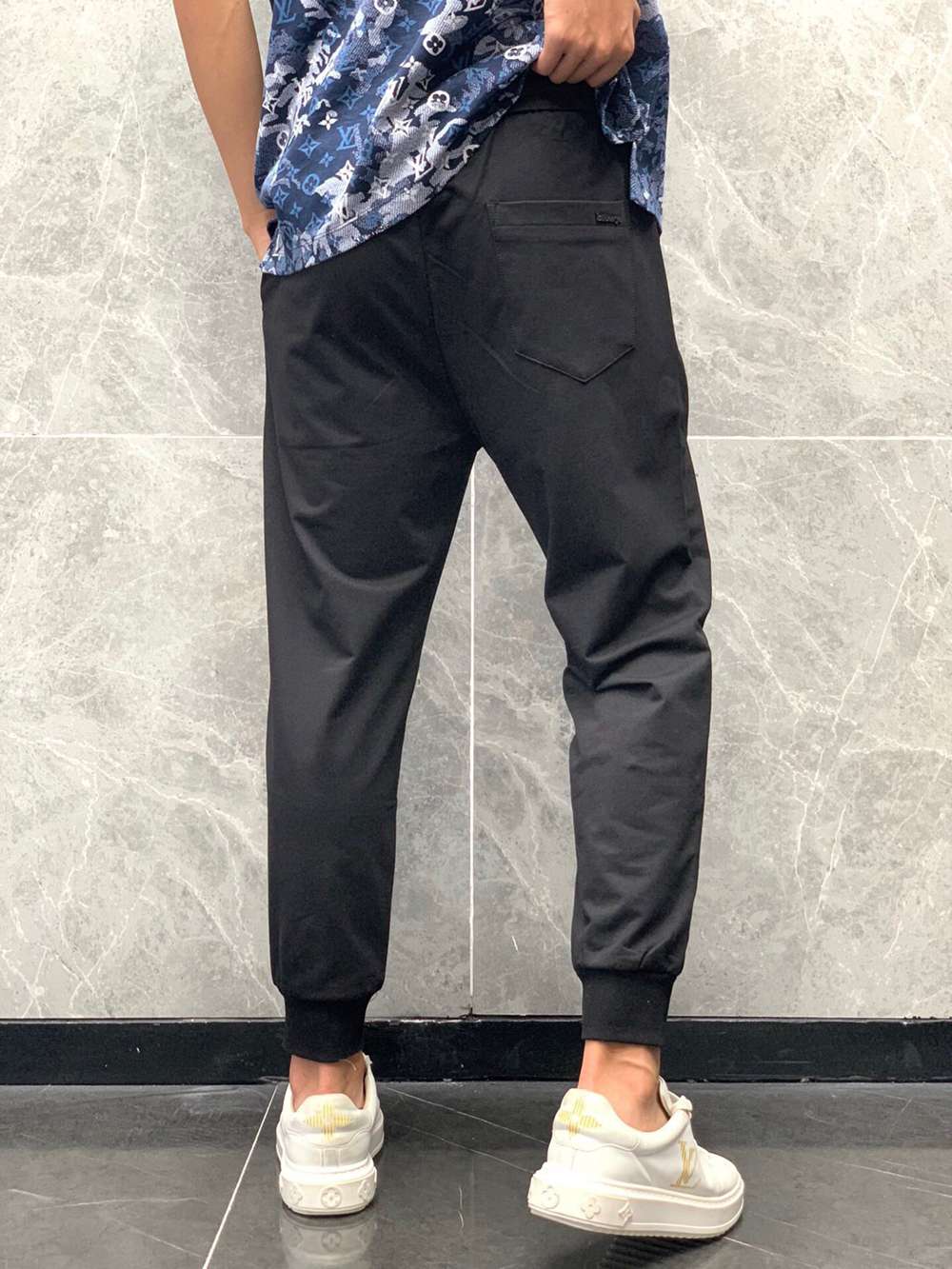 Bur-erry Trousers JP9618685